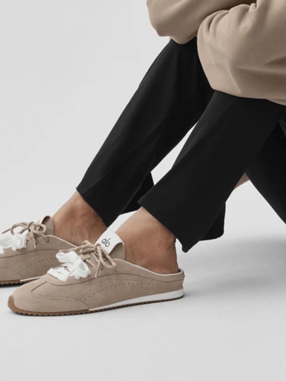 ALO SUNSET SNEAKER MULE-GRAVEL